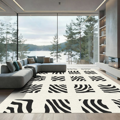 Black And White Curved Stripes Rug
