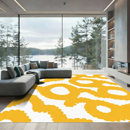Golden Scalloped Chain Swirl Rug