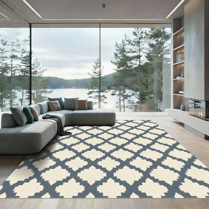 Modern Slate Gray Quatrefoil Lattice Rug
