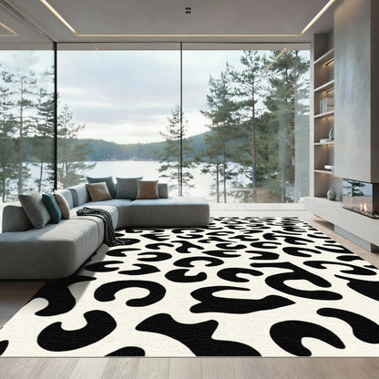 Classic Black Cream Animal Spot Rug