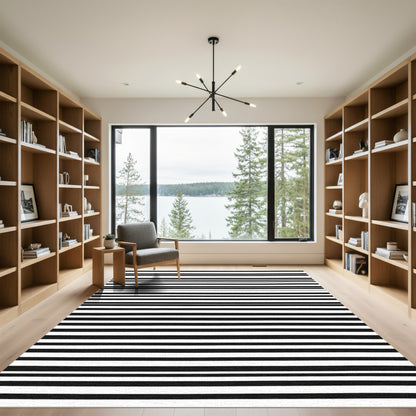 Thin Lines Contrast Rug
